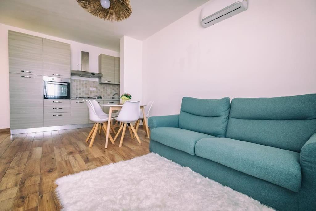 Apartamento Ad Un Passo Dal Molo Porto Torres Exterior foto